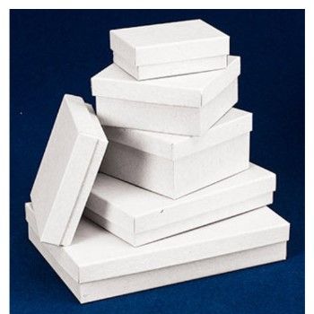 White and Kraft Jewelry Boxes